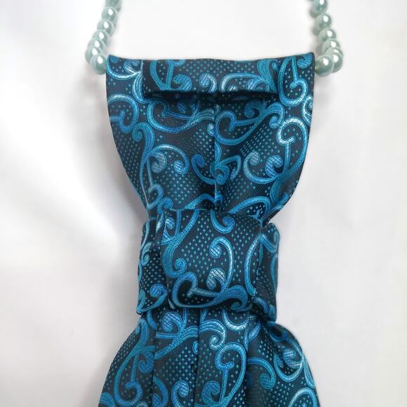 Artisan Vintage Tie Necklace Upcycled Pearl Accents Shades of Teal Blue Gray NEW - Picture 8 of 13
